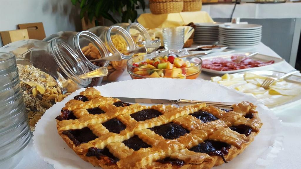 Locanda Alle Officine Buttrio Bagian luar foto